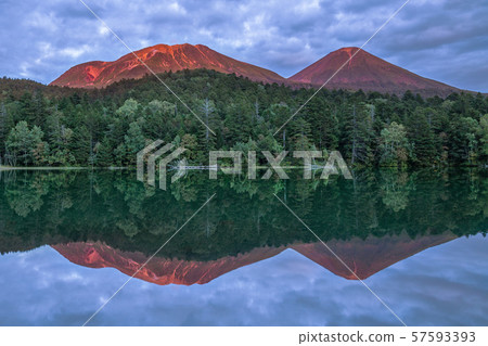 Hokkaido / Akan National Park Arvent Roth Hokkaido / Akan National Park Arvent Roth 57593393
