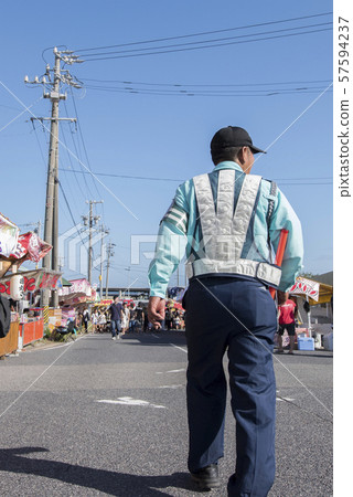 Security guards-Seniors who re-employed after retirement- 57594237