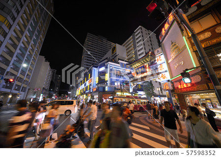 Yokohama cityscape of Japan Overlooking Yokohama Chinatown (night view) 57598352