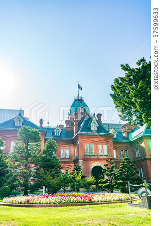 Hokkaido Summer Red Brick Government Building (Former Hokkaido Government Office Building) 57599633
