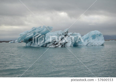 Iceland Glacier Jökulsárlón 57600553
