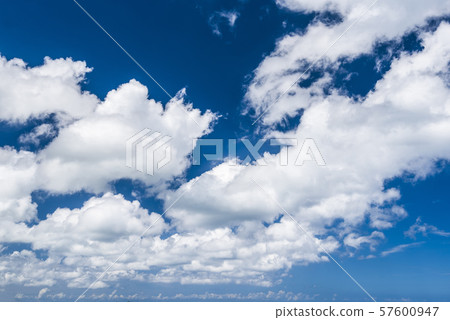 Beautiful clouds with the blue sky background 57600947
