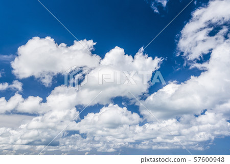 Beautiful clouds with the blue sky background Beautiful clouds with the blue sky background 57600948