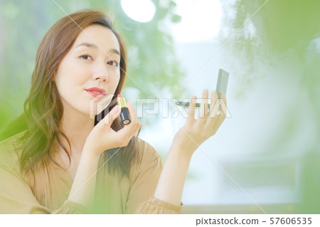 Makeup Repair Lipstick Makeup Beauty Beauty Model Female Portrait 1 person Makeup Repair Lipstick Makeup Beauty Beauty Model Female Portrait 1 person 57606535