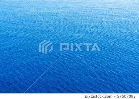 Sea	 57607092