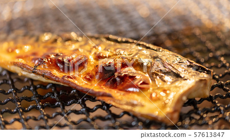 Charcoal-grilled BBQ, bbq, charcoal-grilled, grilled, Bincho charcoal, Shichirin, camp, meal, salmon 57613847