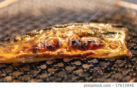 Charcoal-grilled BBQ, bbq, charcoal-grilled, grilled, Bincho charcoal, Shichirin, camp, meal, salmon Charcoal-grilled BBQ, bbq, charcoal-grilled, grilled, Bincho charcoal, Shichirin, camp, meal, salmon 57613848