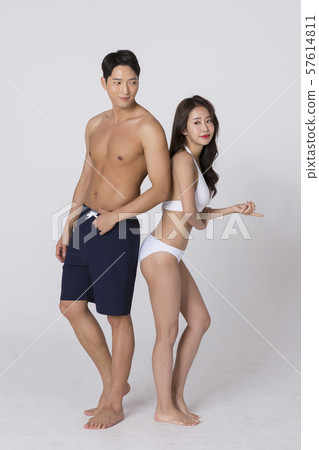 Summer holiday of attractive couple 610 Summer holiday of attractive couple 610 57614811