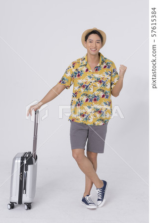 Summer holiday of attractive couple 189 57615384