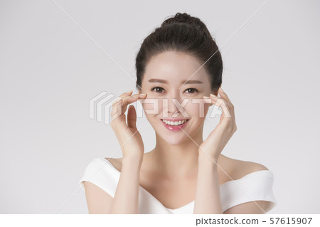 Portrait of Beautiful Young Woman 083 Portrait of Beautiful Young Woman 083 57615907