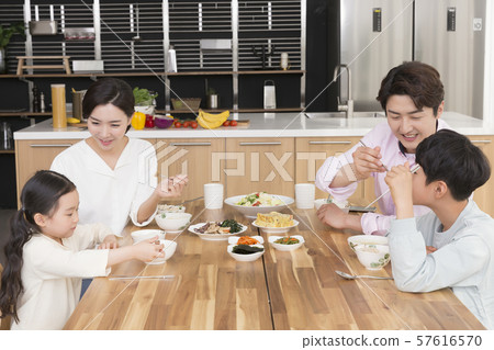 Happy and loving family 274 Happy and loving family 274 57616570