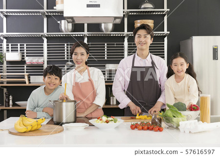 Happy and loving family 300 57616597