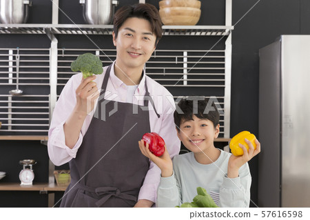 Happy and loving family 293 57616598