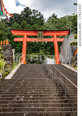 第二個偉大的牌坊和石階Kumano Nachi Taisha 第二個偉大的牌坊和石階Kumano Nachi Taisha 57621397