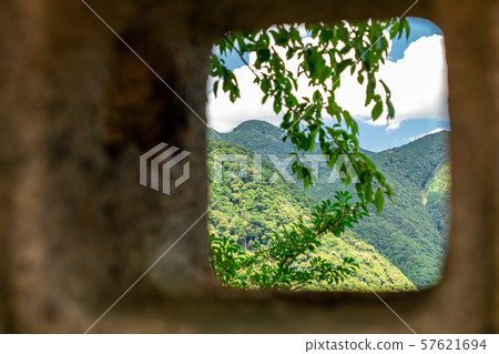 從石燈籠Kachino Nachi Taisha看的風景 從石燈籠Kachino Nachi Taisha看的風景 57621694