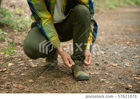 徒步旅行的形象 57621978