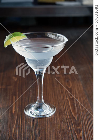 Alcoholic cocktails. Restaurant menu 57631093