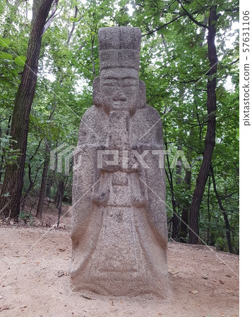 Muninseok 57631106