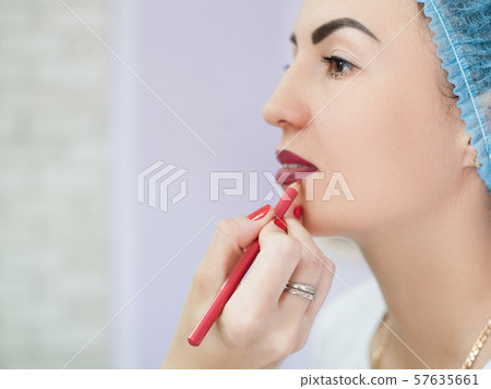 permanent makeup burgundy pencil contour lips permanent makeup burgundy pencil contour lips 57635661