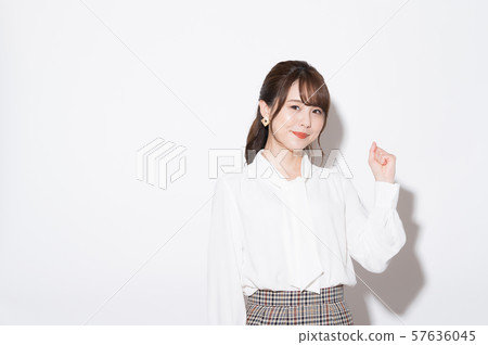 女性肖像 女性肖像 57636045