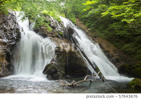 Oike Pond Waterfall Oike Pond Waterfall 57643676