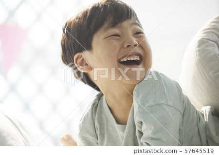 孩子的生活方式 孩子的生活方式 57645519