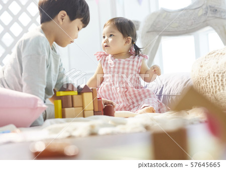 Children lifestyle toys 57645665