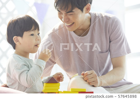 父母和孩子的生活方式小吃 57645898