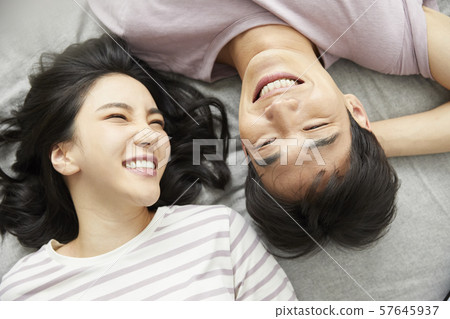 Couple lifestyle bedroom 57645937