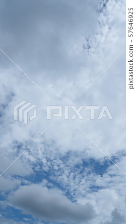 September sky (vertical) 57646925