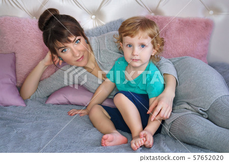 Happy time together family Happy time together family 57652020