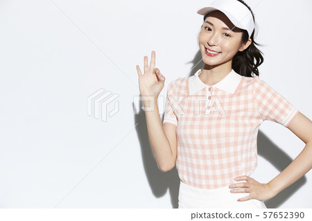 網球服女人 57652390