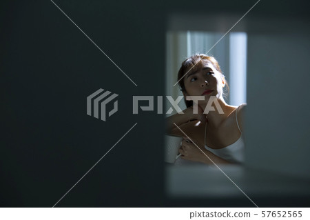 女性生活方式藍色基調 57652565