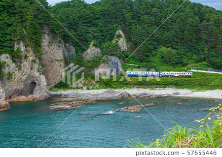 Gono Line running around Lake Juni Gono Line running around Lake Juni 57655446
