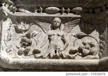 doge ducal palace venice capital of column wayside doge ducal palace venice capital of column wayside 57656076