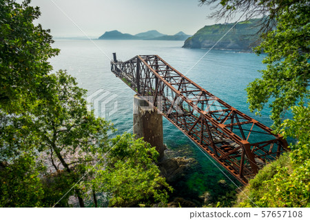 Old abandoned rusty iron loading bay, top view Old abandoned rusty iron loading bay, top view 57657108