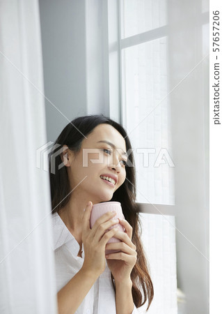 Female Lifestyle 57657206