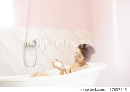 女性美容沐浴時間 女性美容沐浴時間 57657345