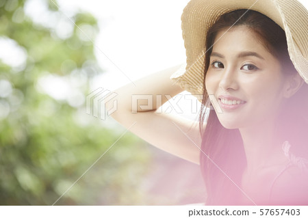 Women Women's Journey Resort 57657403