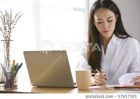 Women business 57657503