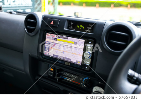 Car navigation 57657833