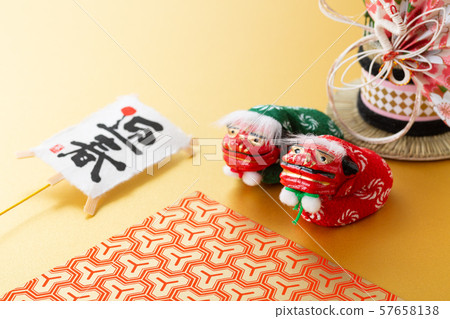 新年的卡片材料 57658138
