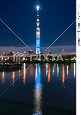 "Tokyo" Sky Tree Night View / Moonlight 57659242