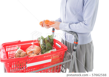Consumption tax increase, cashless, reduced tax rate image 57662588