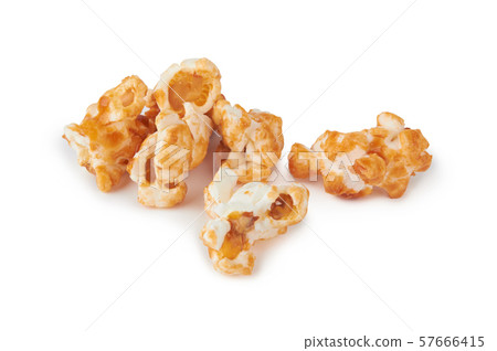 Popcorn on white 57666415