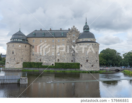 Orebro castle with clouds 57666881
