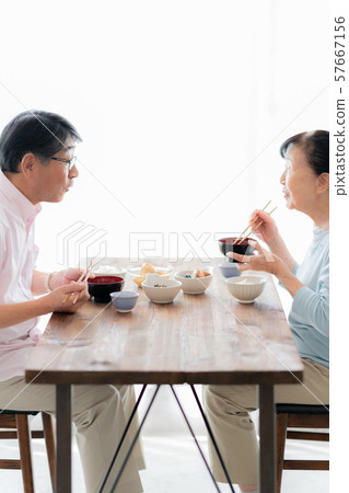 Two people, two people, meals, nursing care, at home, lifestyle, old man, old age, interior design room, white natural light Two people, two people, meals, nursing care, at home, lifestyle, old man, old age, interior design room, white natural light 57667156
