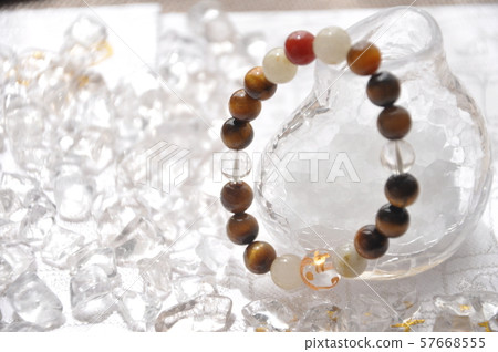 Power stone bracelet 57668555