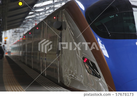 高崎站：北陸新幹線出發風景 57678173