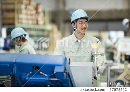 Operator  57678232